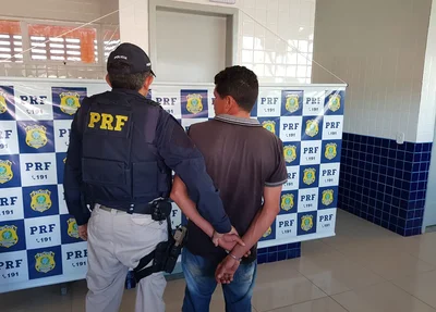 Homem preso pela PRF na BR 343