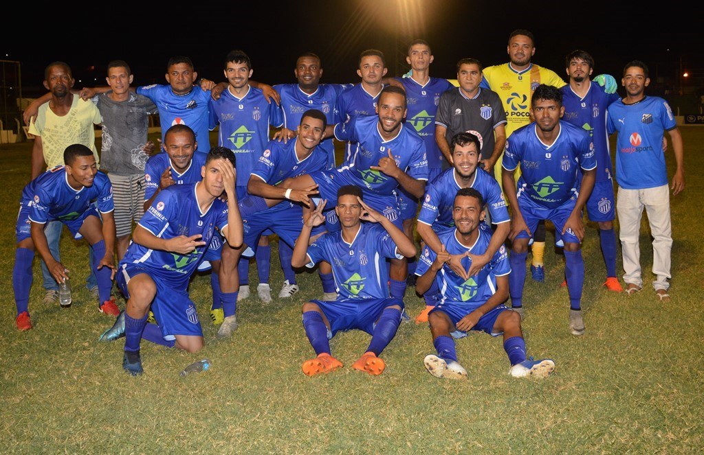 Paulistana comemora classificação para semifinal
