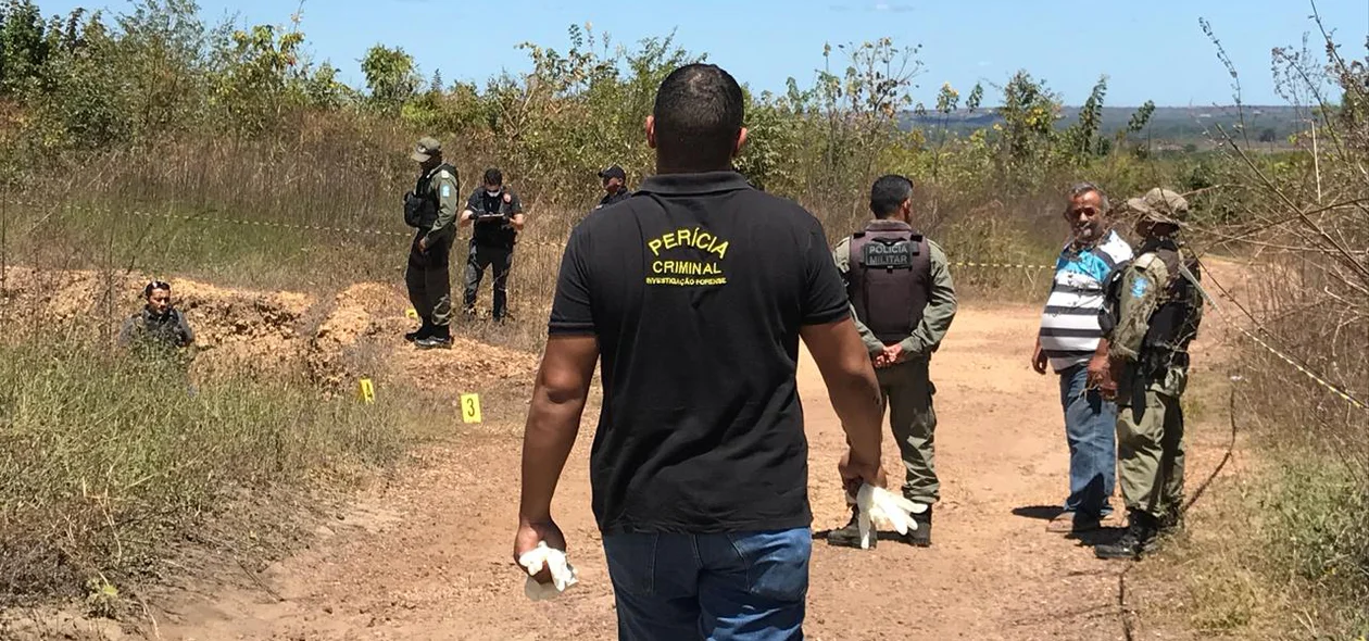 Perícia realiza os procedimentos