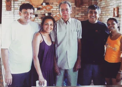 Wellington Dias ao lado do pai