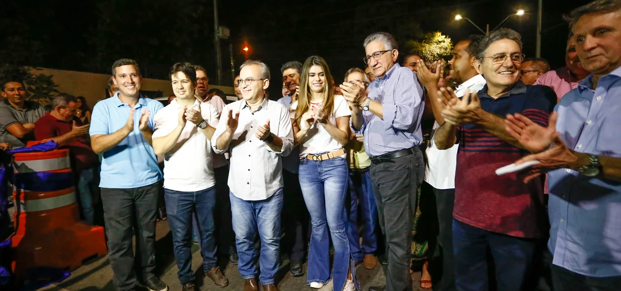 Firmino Filho durante inauguração da Avenida Rossini Morada