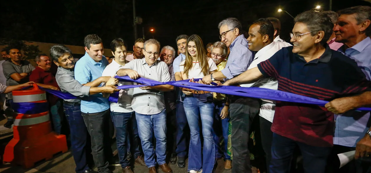 Firmino Filho inaugura Avenida Rossini Morada, na zona leste de Teresina