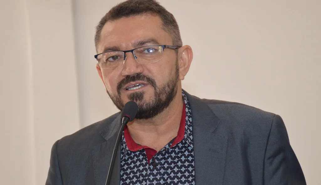 Prefeito Padre Walmir destaca importância da homenagem