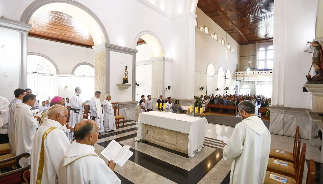 A celebração foi realizada na Igreja Matriz de Teresina, Nossa Senhora do Amparo