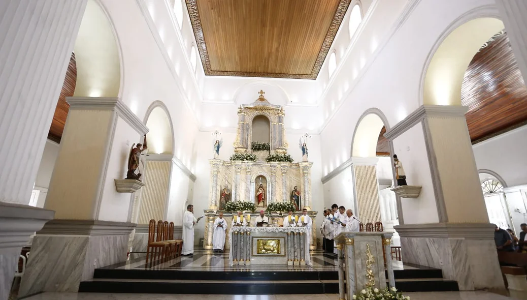 A celebração foi realizada na Igreja Nossa Senhora do Amparo