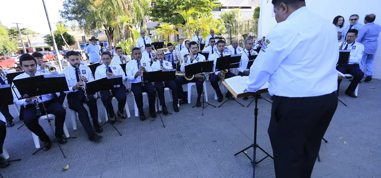 Banda de música participa de celebração aos 167 anos de Teresina
