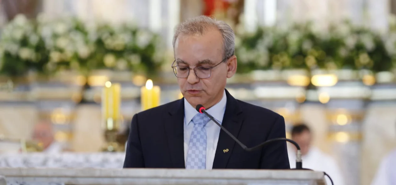 Prefeito Firmino Filho participa de celebração em comemoração ao aniversário da capital