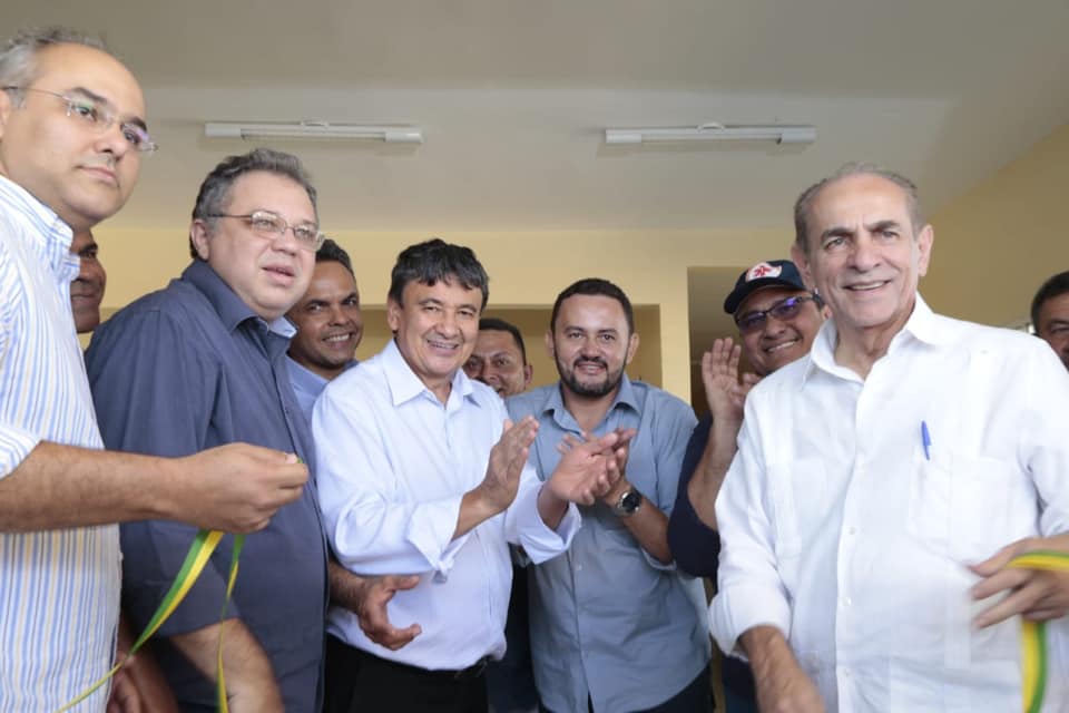 Wellington Dias em visita no Sul do Piauí