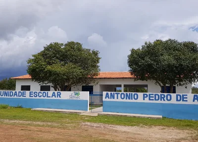 Alunos da Unidade Escolar Antonio Pedro de Almeida devem ser transferidos para outras escolas 