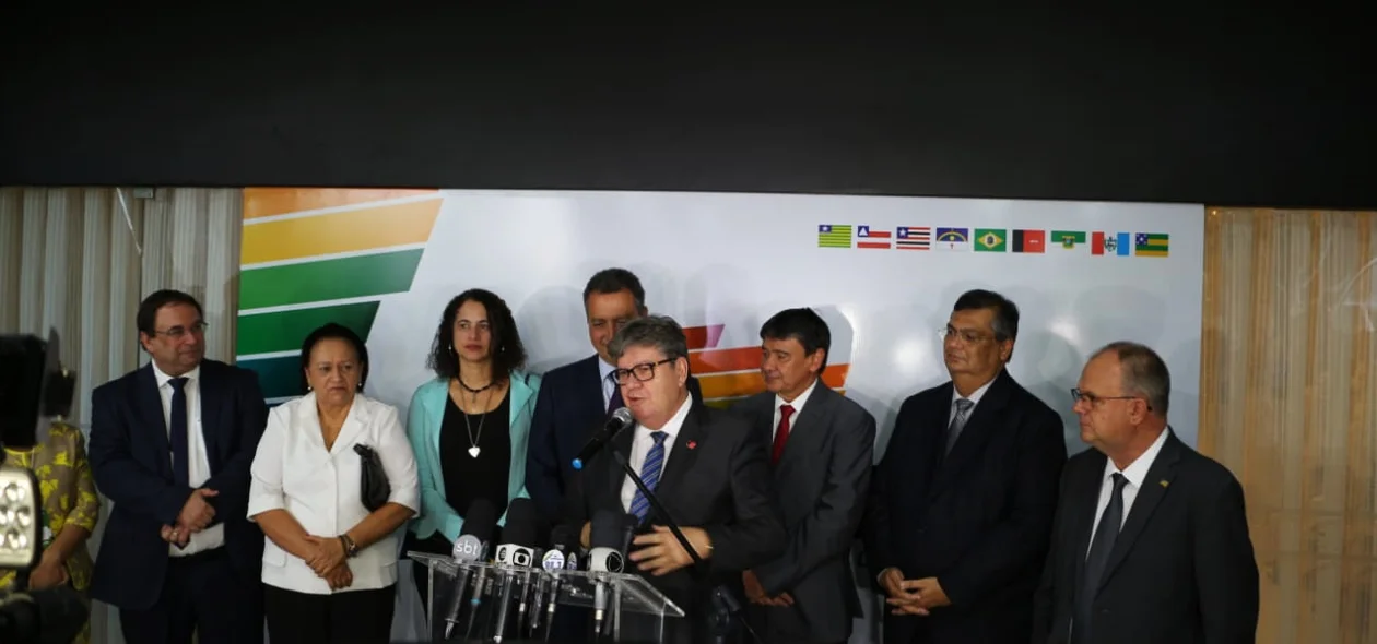 Coletiva de imprensa realizada no encontro dos governadores do Nordeste