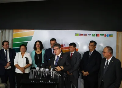 Coletiva de imprensa realizada no encontro dos governadores do Nordeste