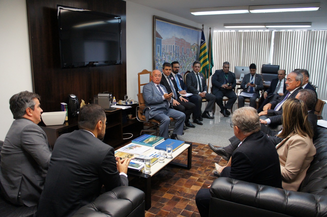 Encontro entre diretores do BB e a bancada piauiense 