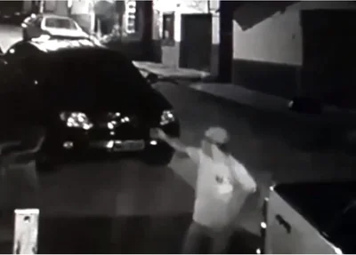 Crime foi flagrado por câmera de segurança