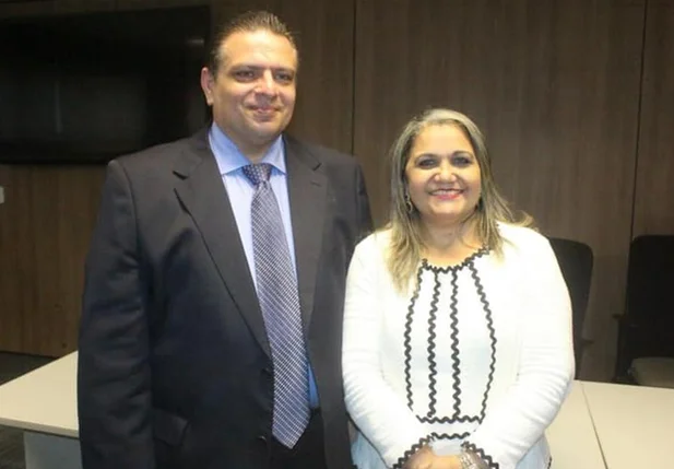 Gessivaldo Isaías e Rosalena Medeiros