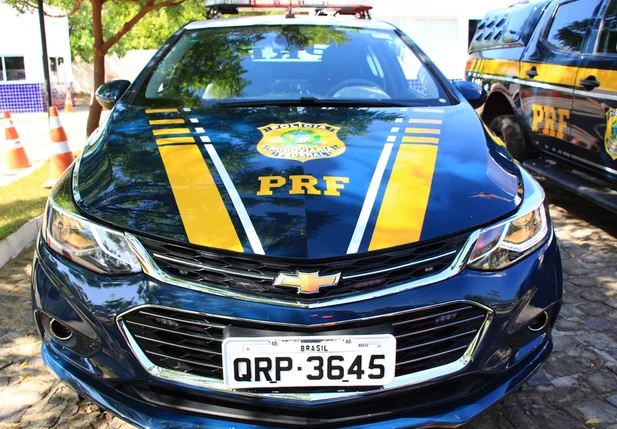 Novas viaturas da PRF são entregues 