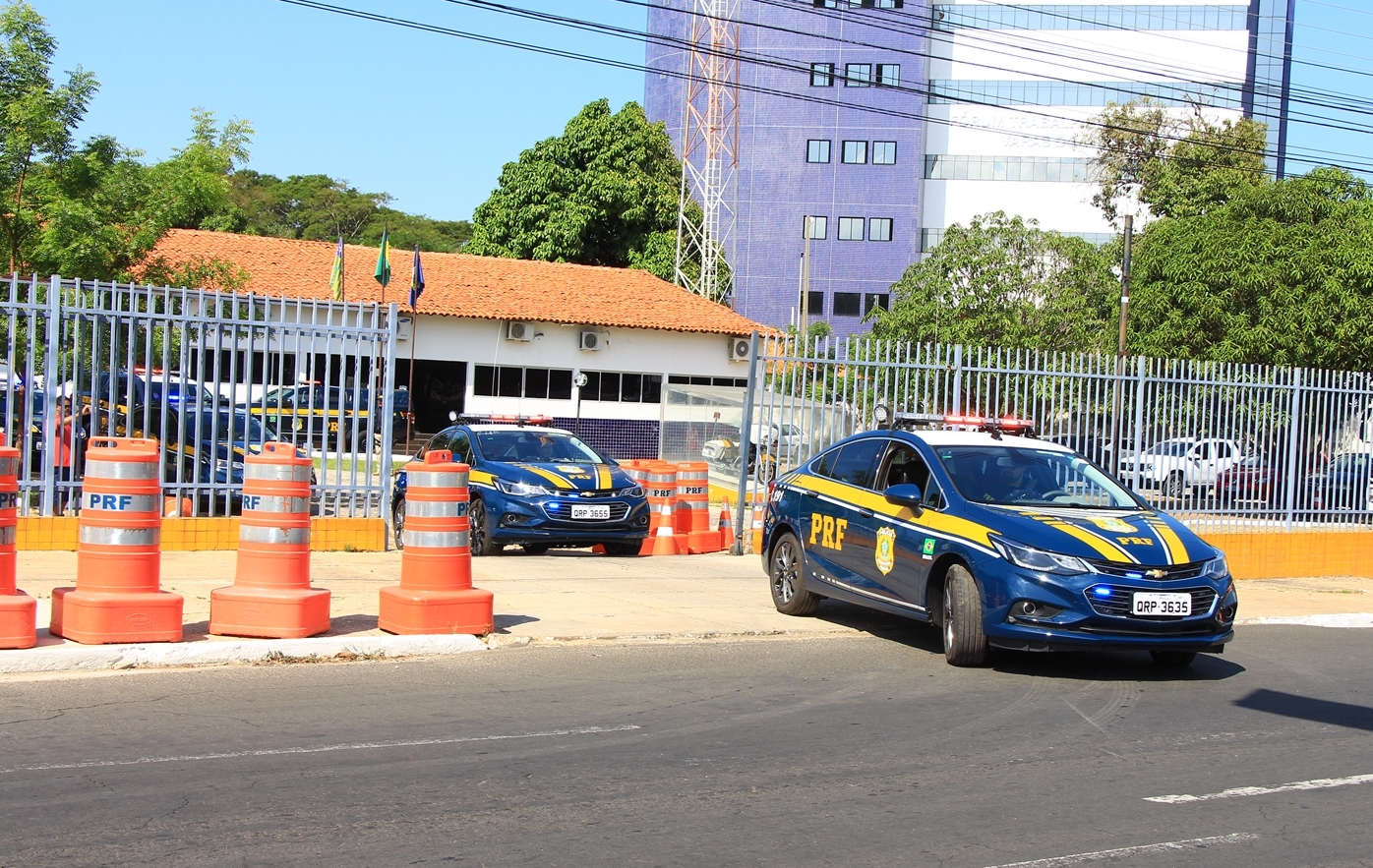 Novas viaturas da PRF