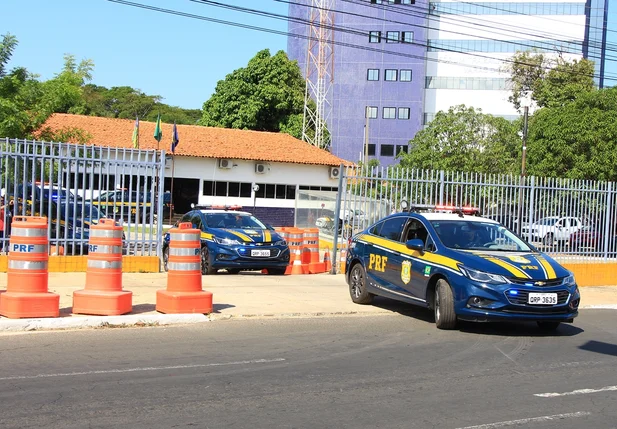 Novas viaturas da PRF
