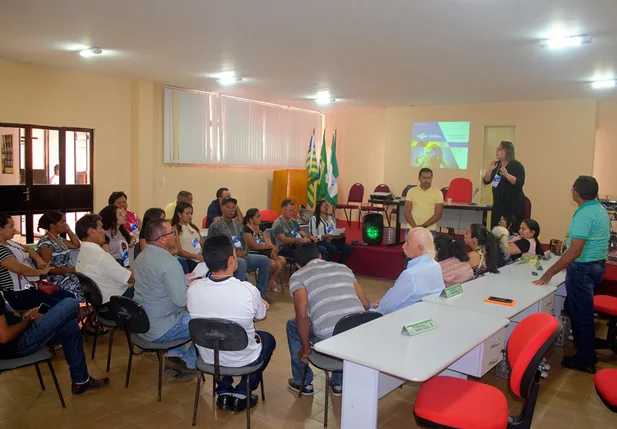 SEBRAE realiza palestra sobre sustentabilidade ambiental