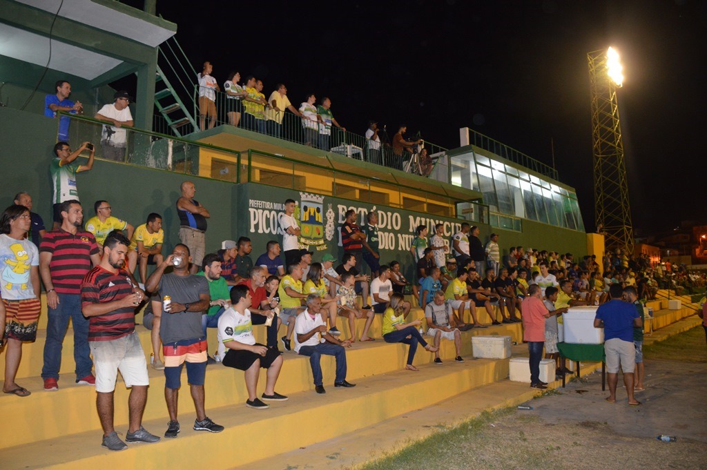 Torcida compareceu em bom número