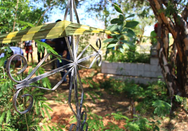 Homem é encontrado morto em cemitério na zona Norte