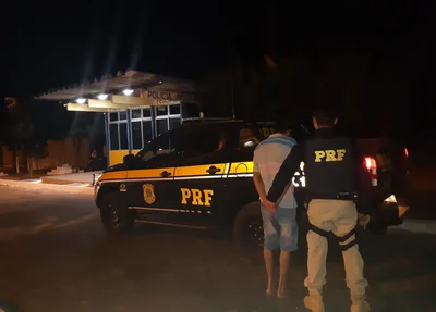 Caminhoneiro é preso pela PRF com documentação falsa