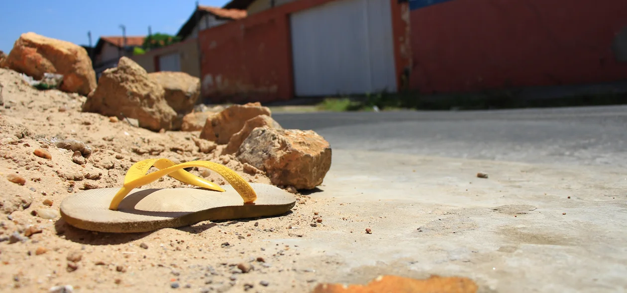 Chinela da vítima foi encontrada a mais de 800 metros do local 