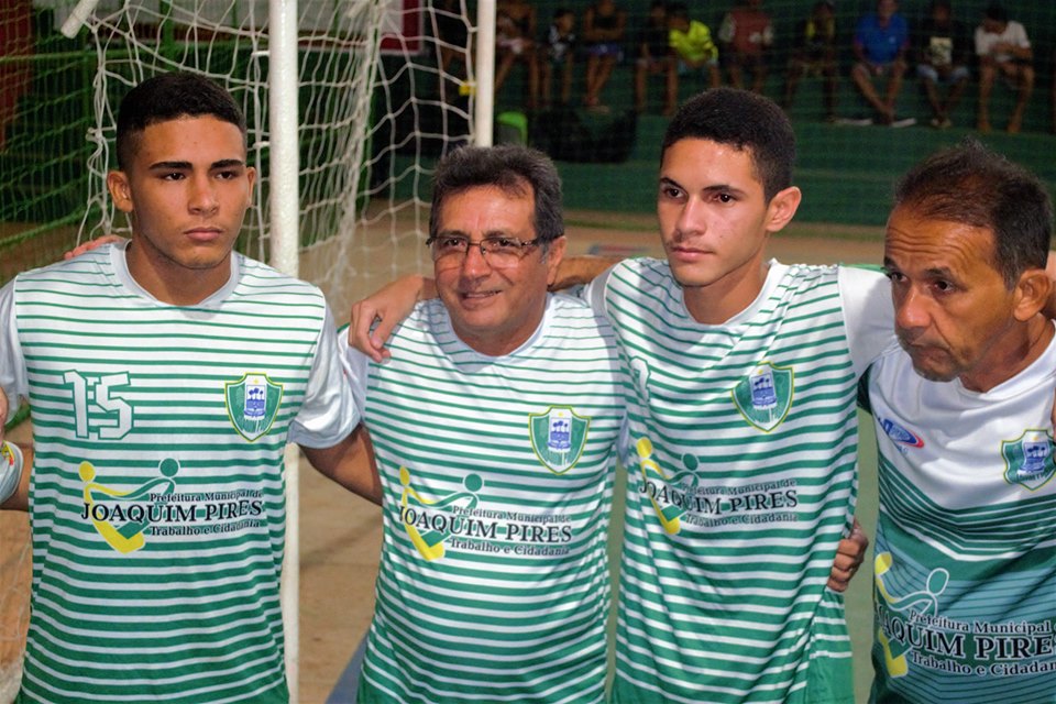 Prefeito Genival Bezerra participa de evento em Joaquim Pires
