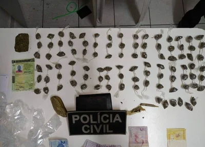 Drogas apreendidas pela Polícia Civil na Vila da Guia