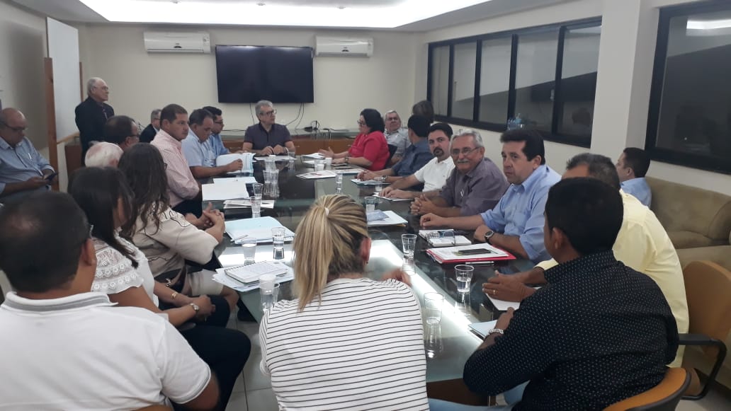 Encontro de JVC com líderes do PTB