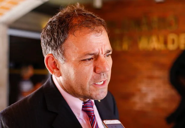 Coronel Carlos Augusto