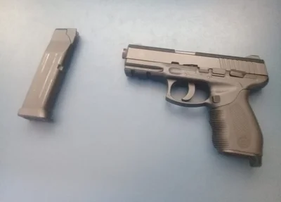 Arma encontrada com homem no terminal Bela Vista