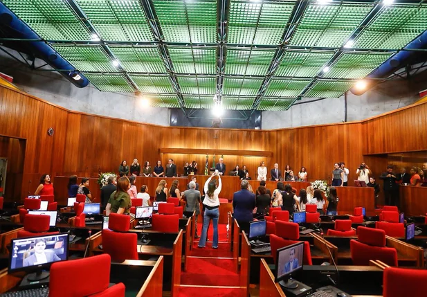 Solenidade na Assembleia Legislativa