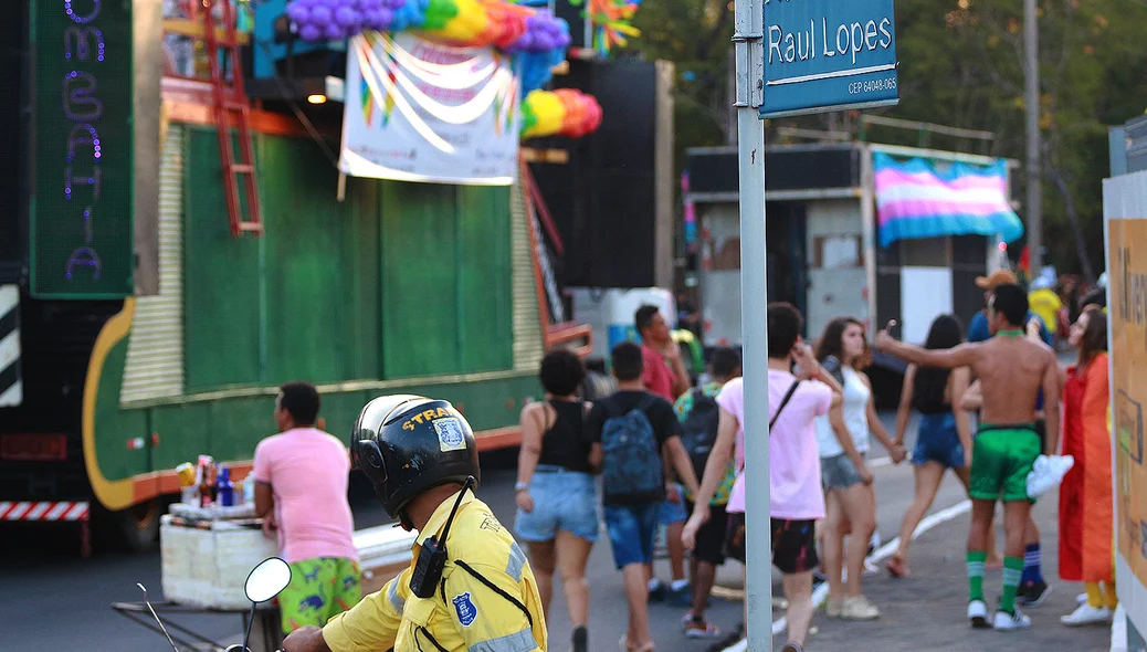 Avenida Raul Lopes 