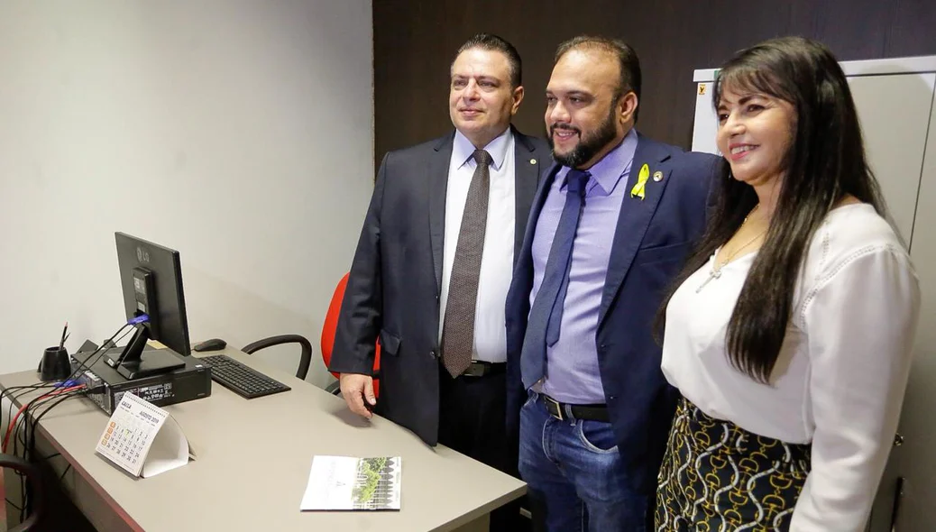 Gessiavaldo Isaías, Teresa Brito e Ziza Carvalho
