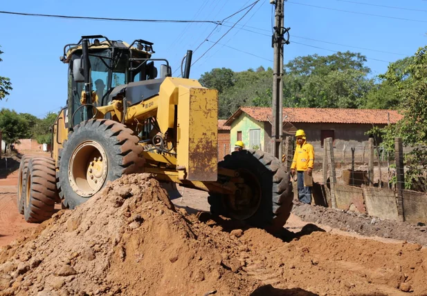 Pavimentação em Altos