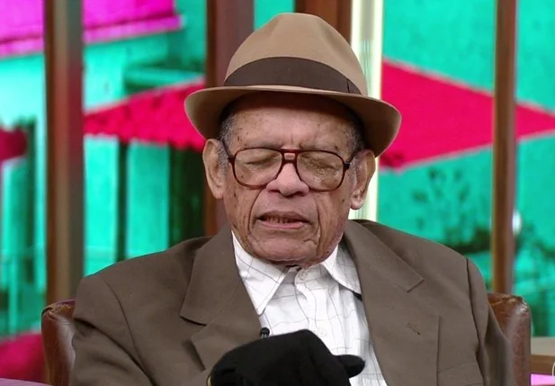 Elton Medeiros