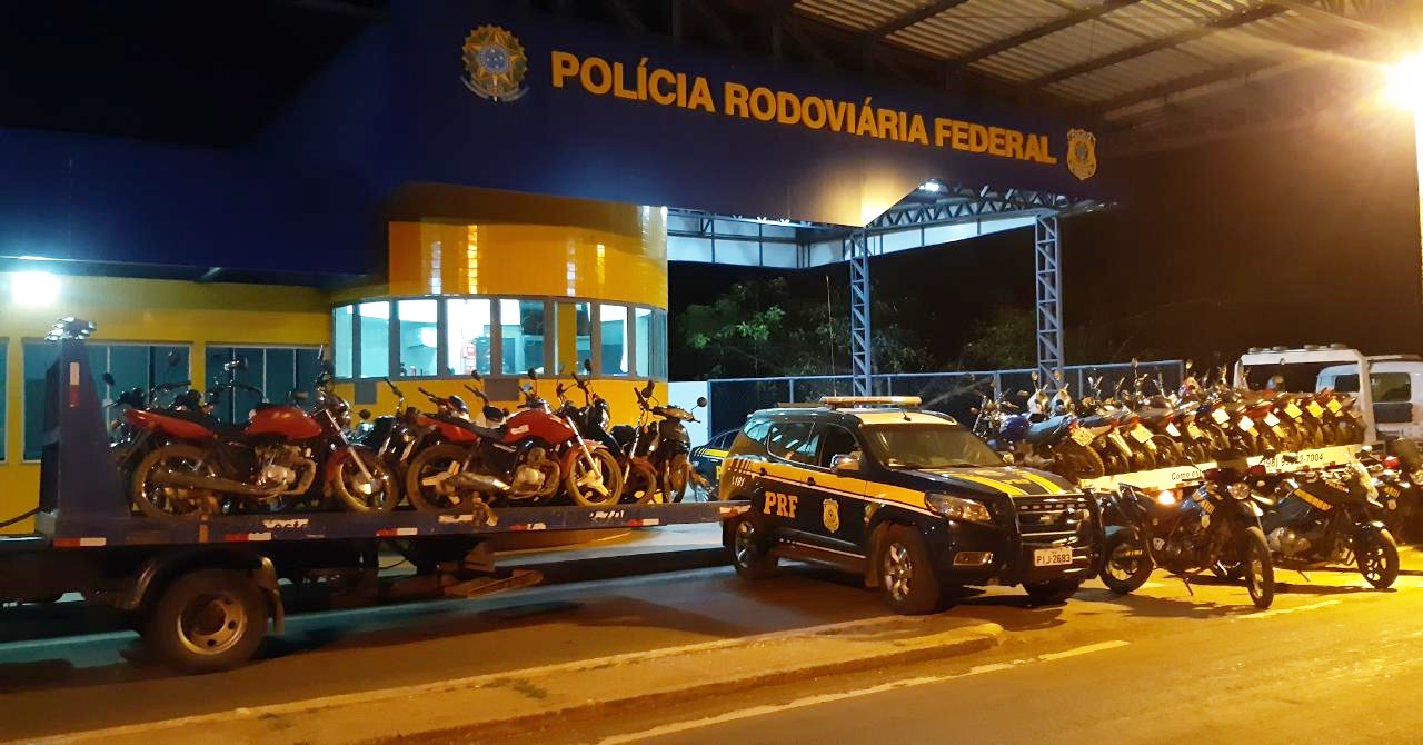 Polícia Rodoviária Federal no Piauí (PRF-PI) apreende motocicletas