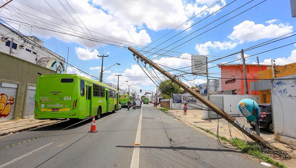 Trânsito ficou lento no local 