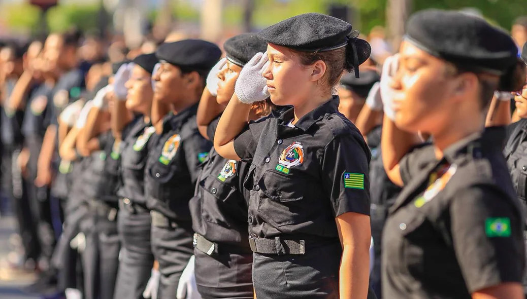 Mulheres do projeto social Força Jovem Mirim