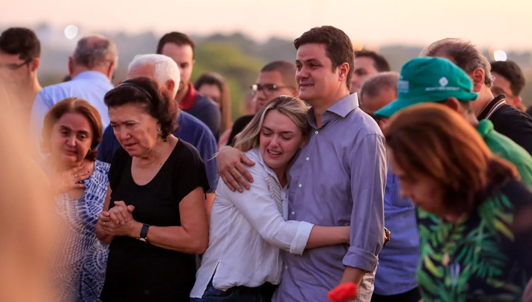 Amigos bastante emocionados 