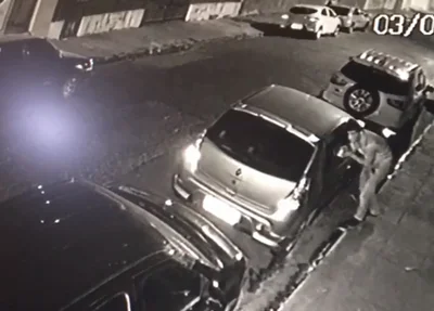 Erisvaldo é flagrado arrobando carros na zona leste de Teresina