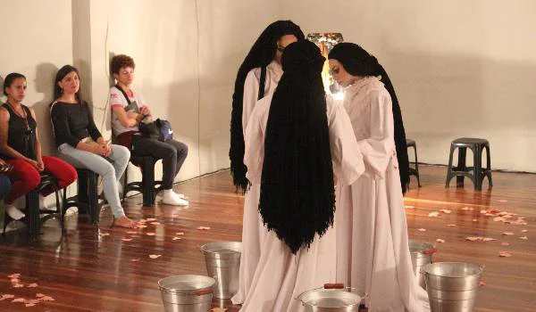 Espetáculo Trindade