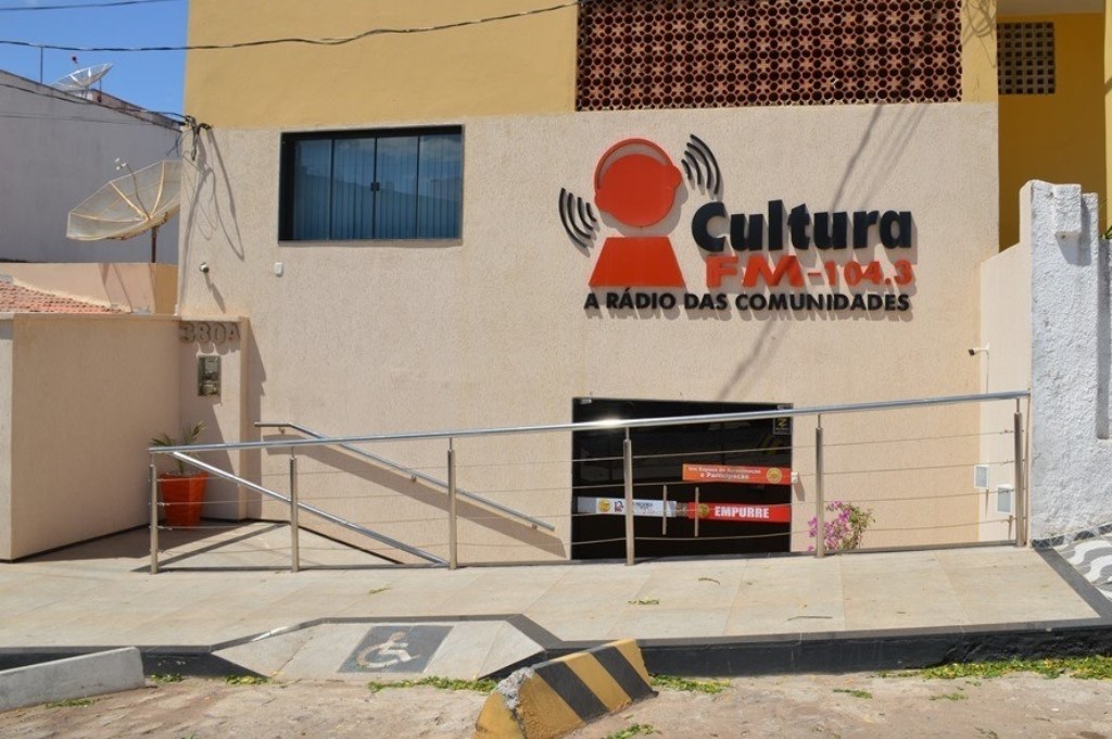 Rádio Cultura de Picos FM