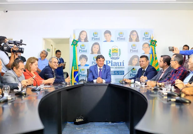 Wellington Dias participa da solenidade de lançamento do Sistema Integrado de Gestão Agropecuário