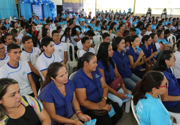 Prefeitura de Altos realiza Dia D do combate à exclusão escolar