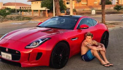 Carro de Whindersson Nunes