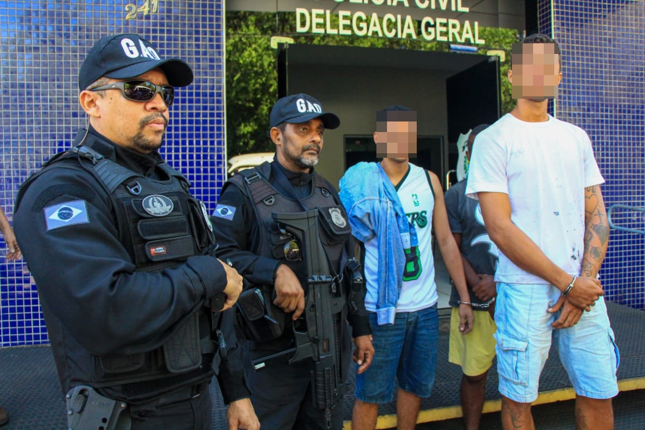 Policia Civil realiza operação em Teresina 