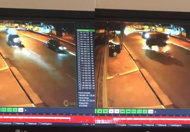 Câmera flagra capotamento de veículo na Avenida Universitária