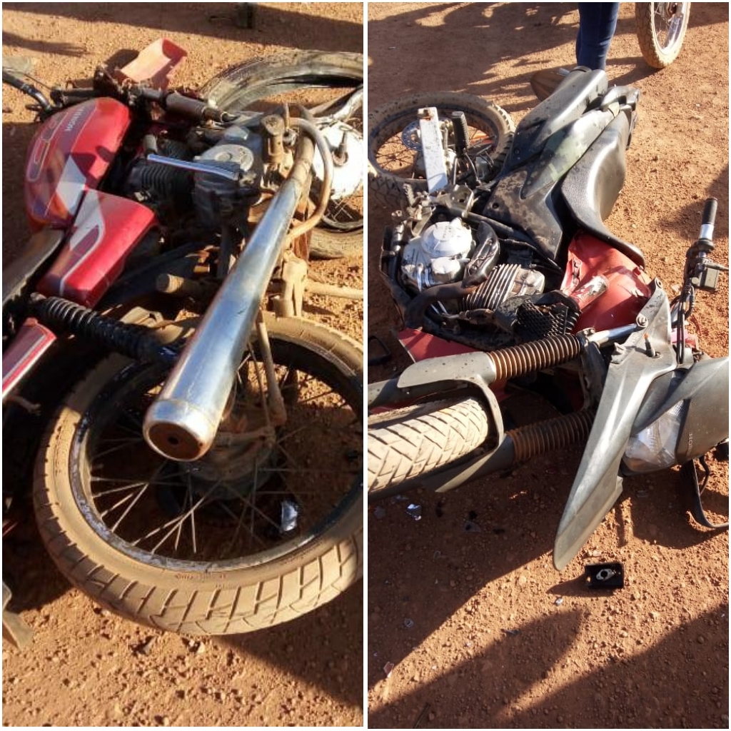 Uma das motocicletas envolvidas no acidente