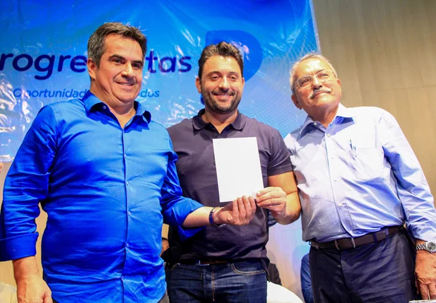 Deputado Átila e filho se filiam ao Progressistas